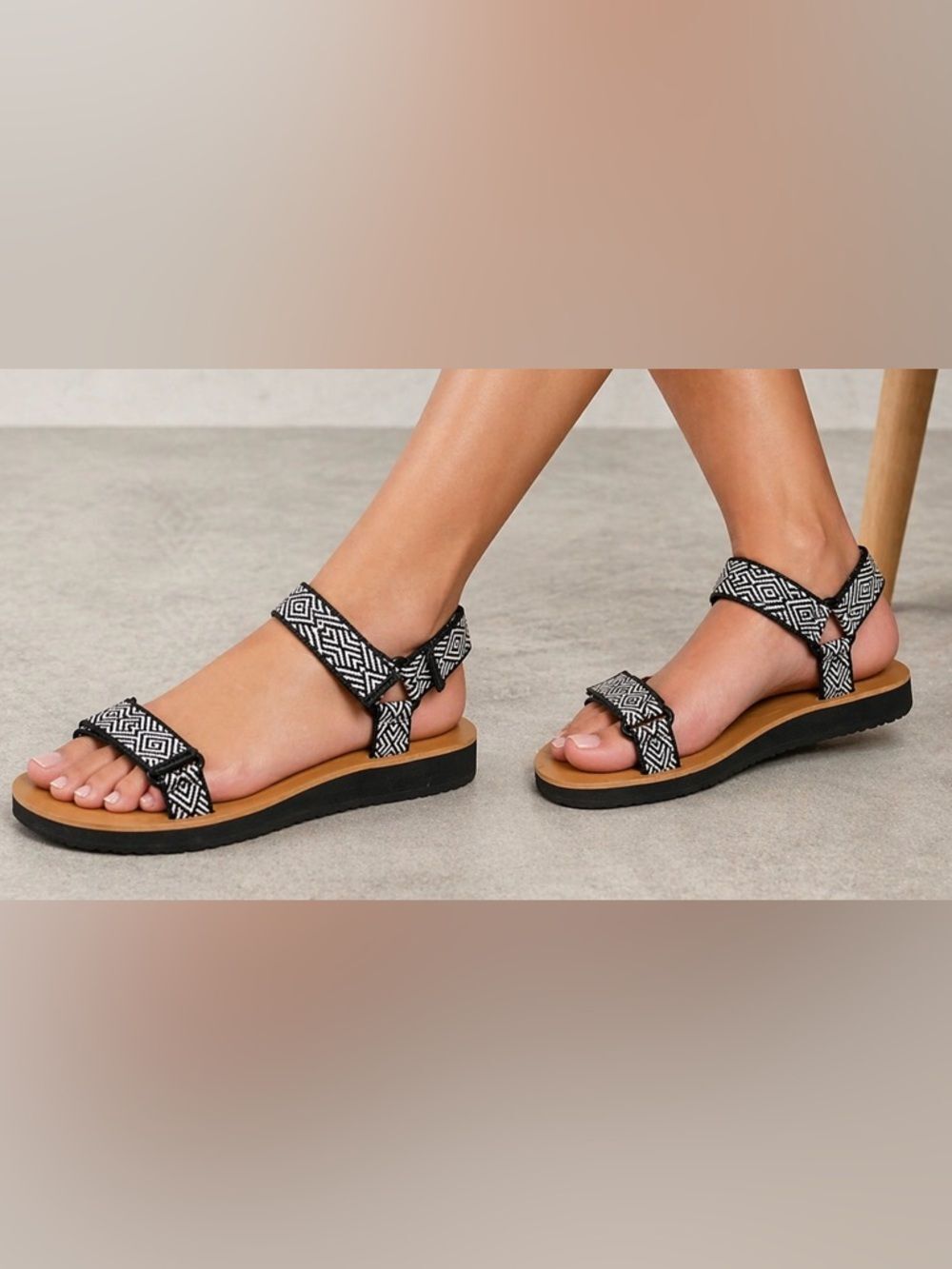 Madewell NWOT Womens Size 9 The (Re)sourced Maggie Black White Sandals Geometric